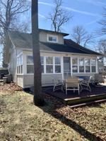 200 LN 120E Hamilton Lake