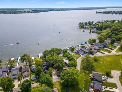 11227 N East Wawasee