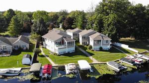 510 S HARKLESS DR #8