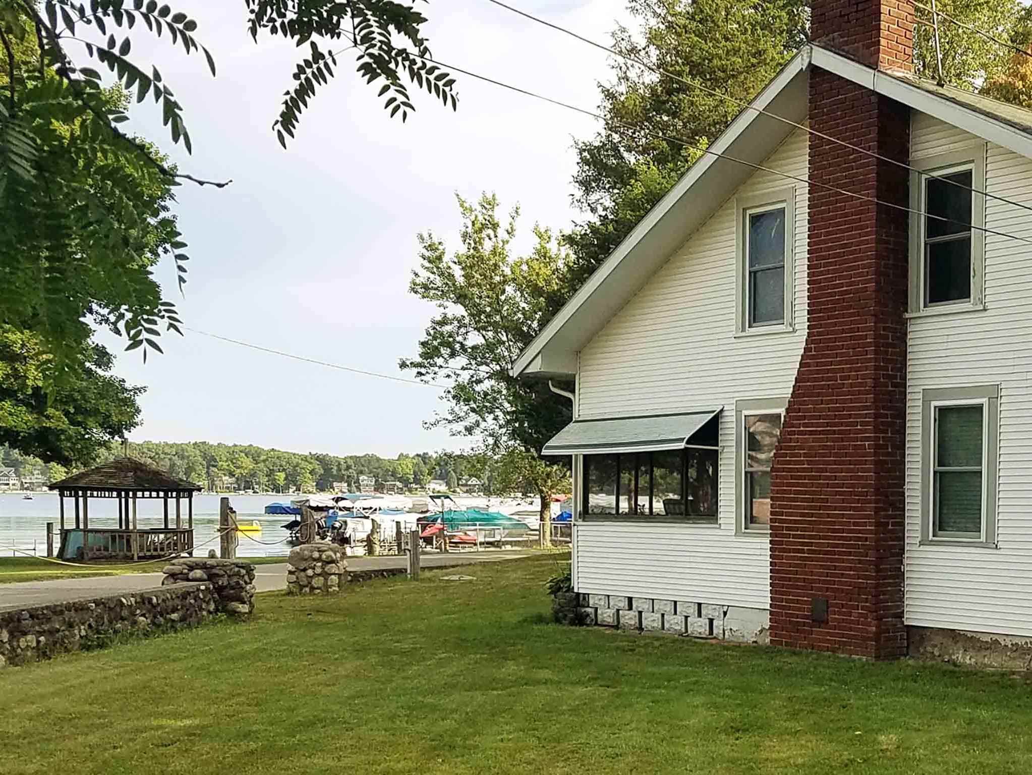 671 S Clear Lake, Fremont, IN lhrmls01052555