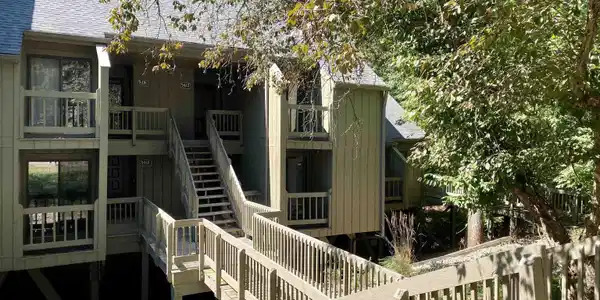 9412 S Lake Ridge