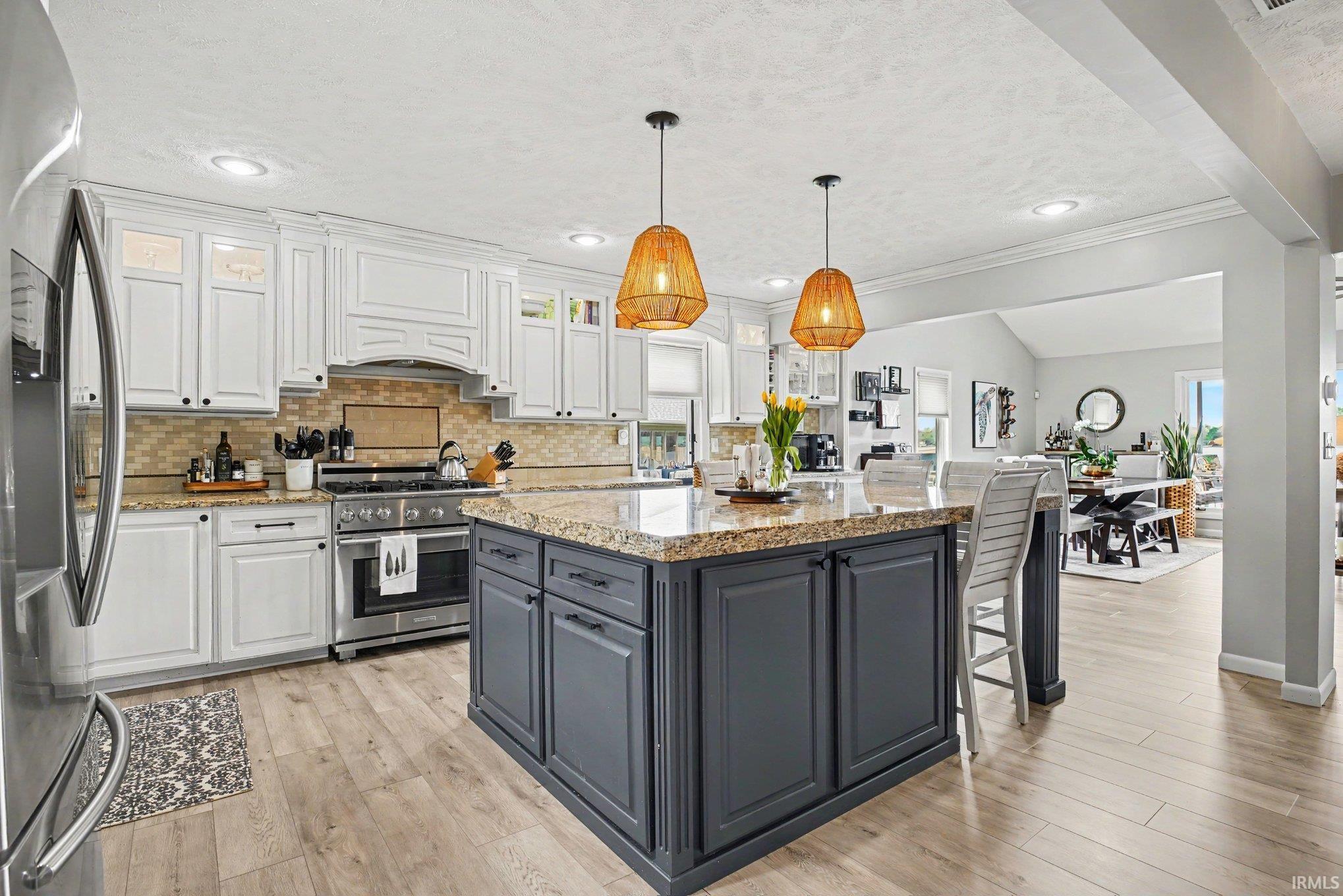 Image 3: Kitchen Image 3: Kitchen