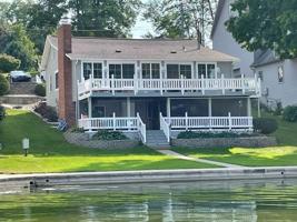 895 Norine Dr