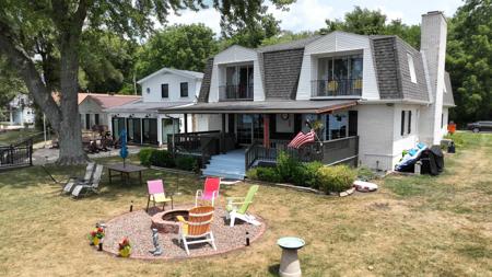 2308 N Sullivan