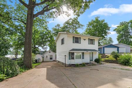 275 Lane 440 Lake James