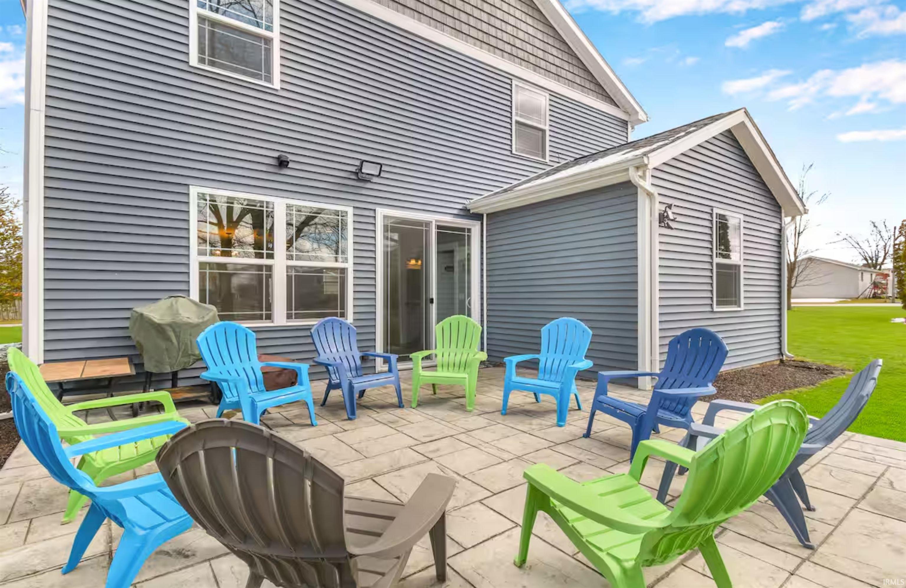 Image 2: View of patio / terrace, Patio