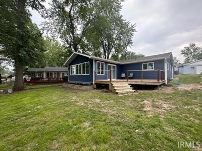 3449 E Stahl