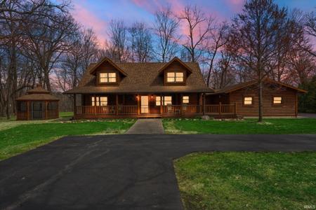 1941 N Eaglehoff Court