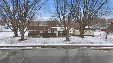 0690 E 635 S - Dallas Lake.