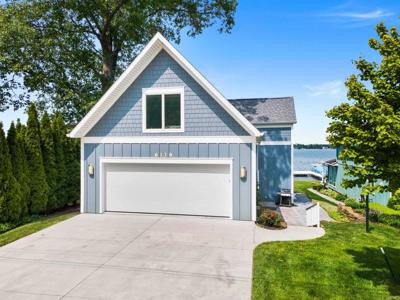 6138 E Elwood