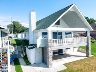 51304 N Shore