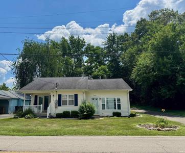 3105 E Country Club