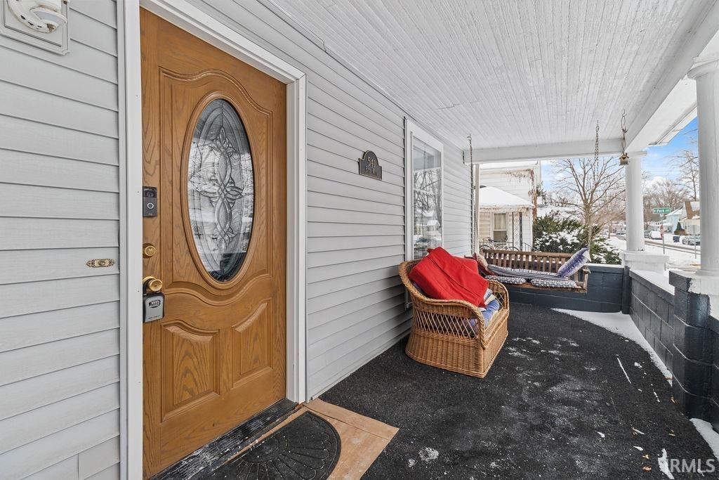 Image 3: Entrance to property featuring a porch, Entry