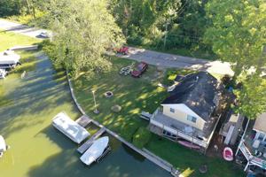 520 Bayview Dr