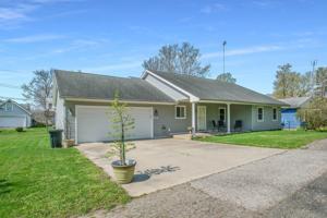 8581 E Asbury