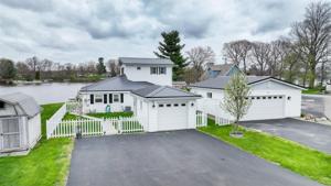 4987 E Elmer Girtz
