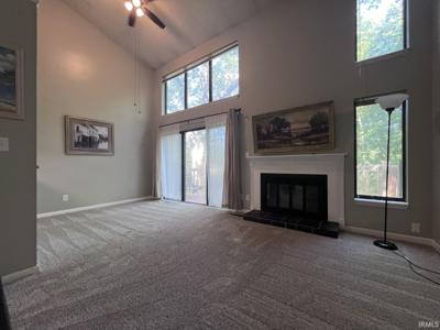 9410 Lake Ridge