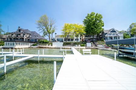 11531 N Ogden Point