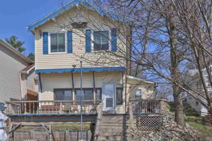 4704 N Reuben