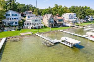 440 Lane 440 Lake James