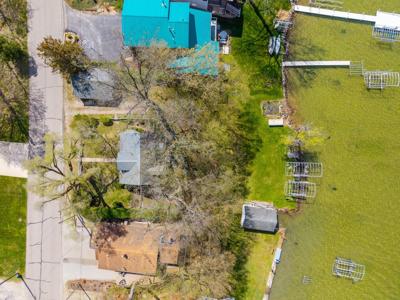 3300 W Shady Side