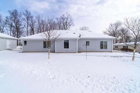 195 Lane 585 Lake James