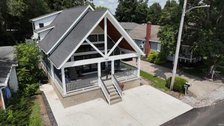 11979 W Freeman