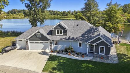 5425 S Groveland