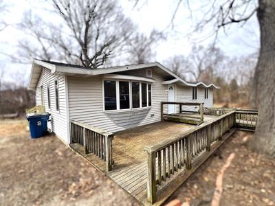 8051 N Cardinal
