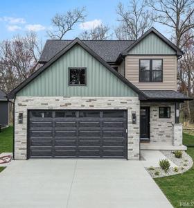 4205 S North Shore