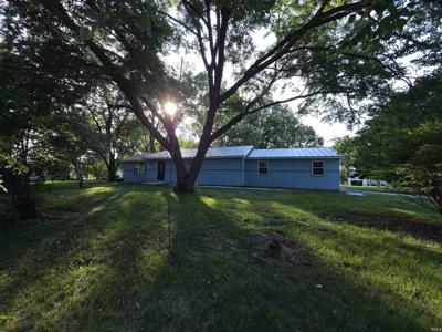 4359 E Blueberry