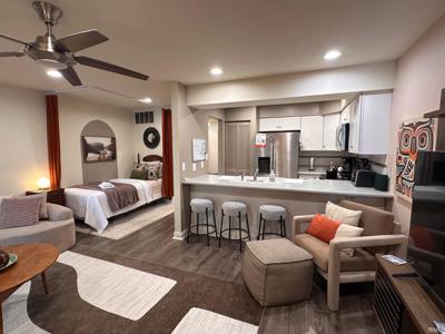 4062 E Eagle Bay