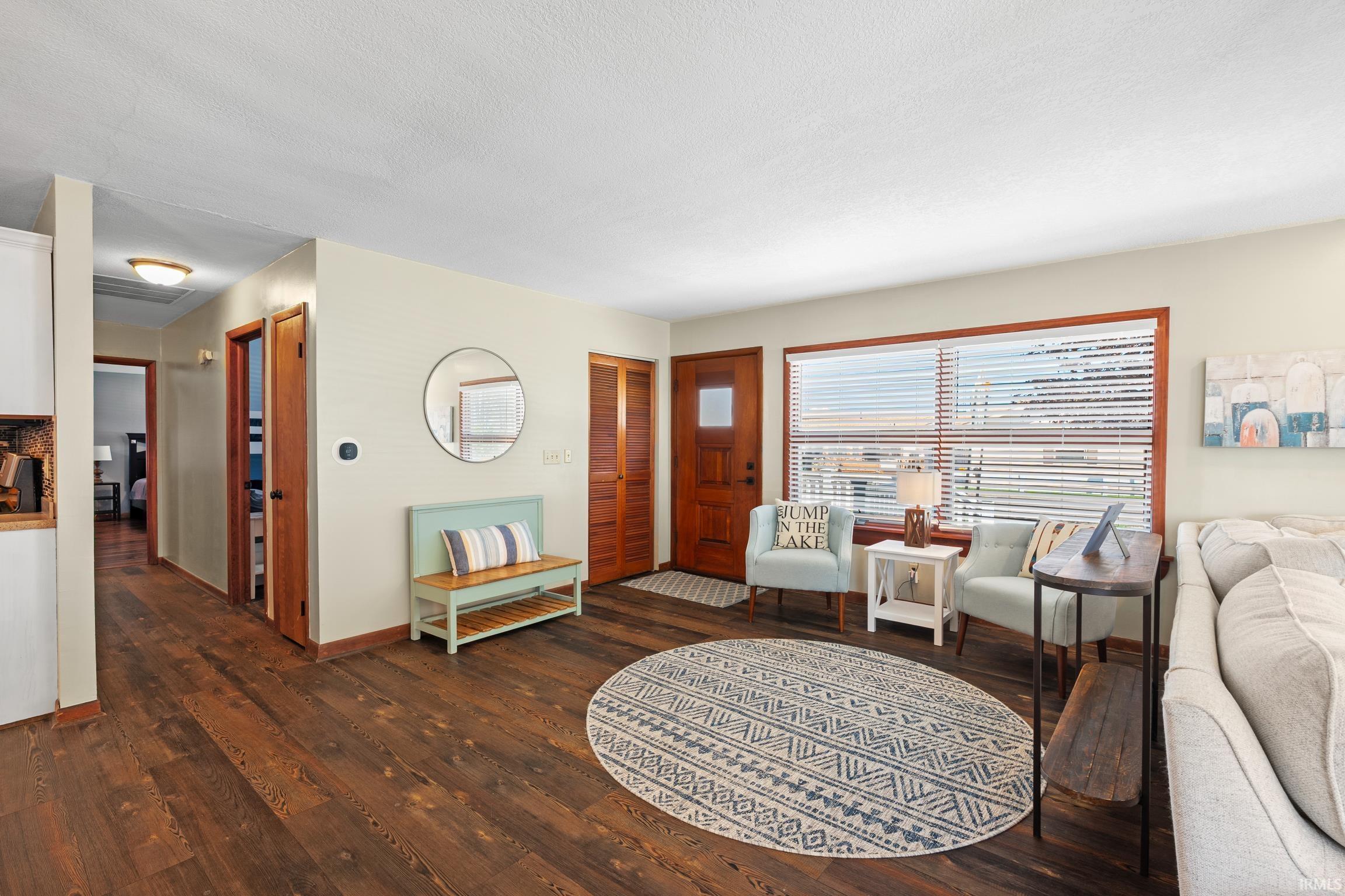 Image 1: Entry/Sitting Room