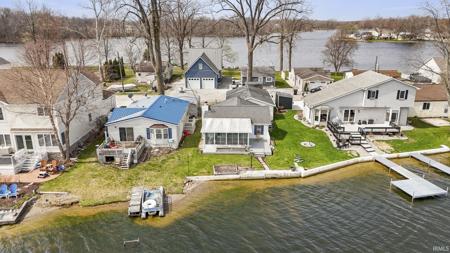 3938 W Lakeshore Dr - 57