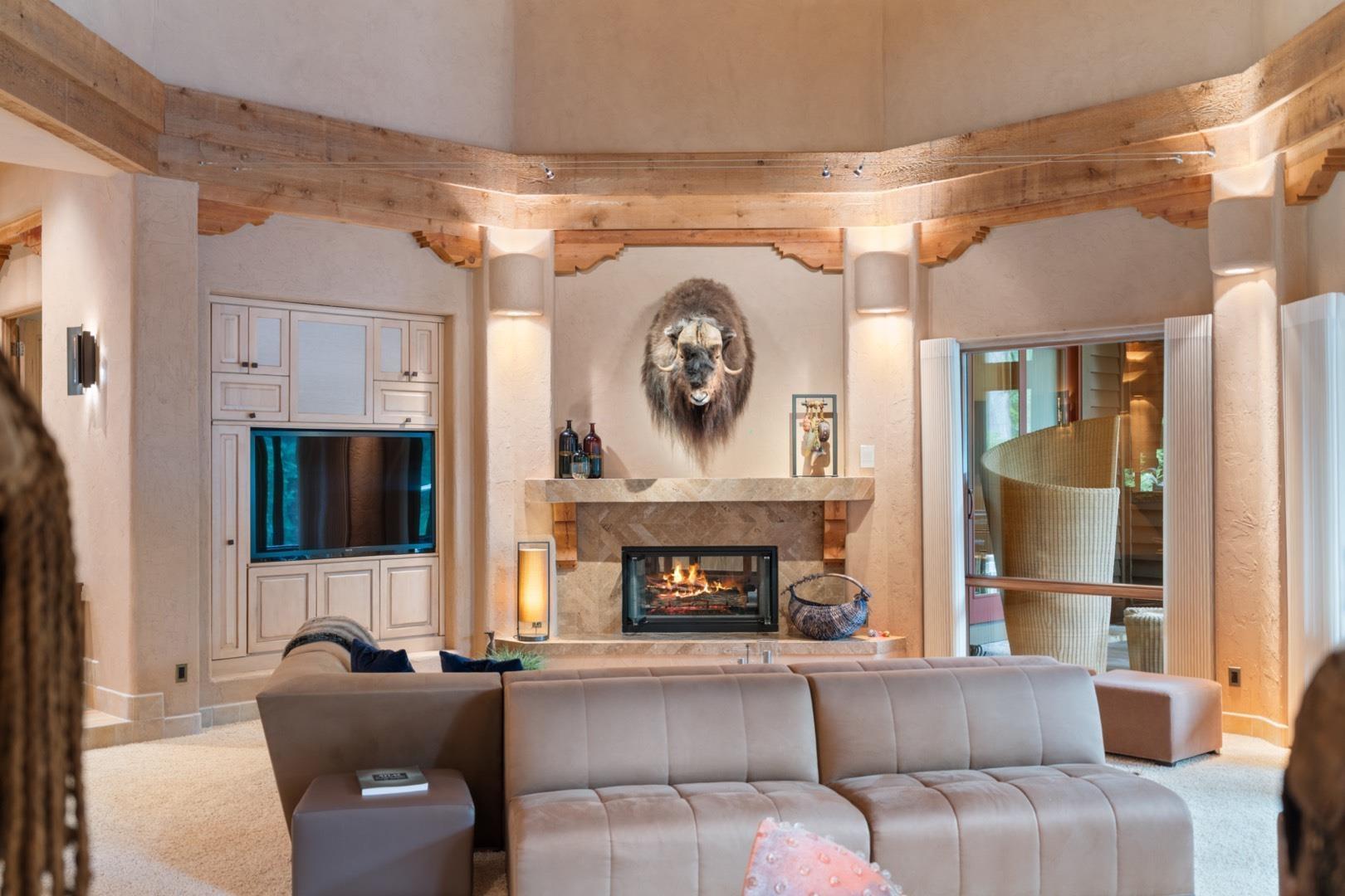 Image 2: Great Room