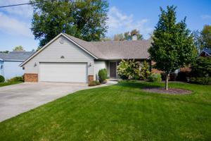 8158 E North