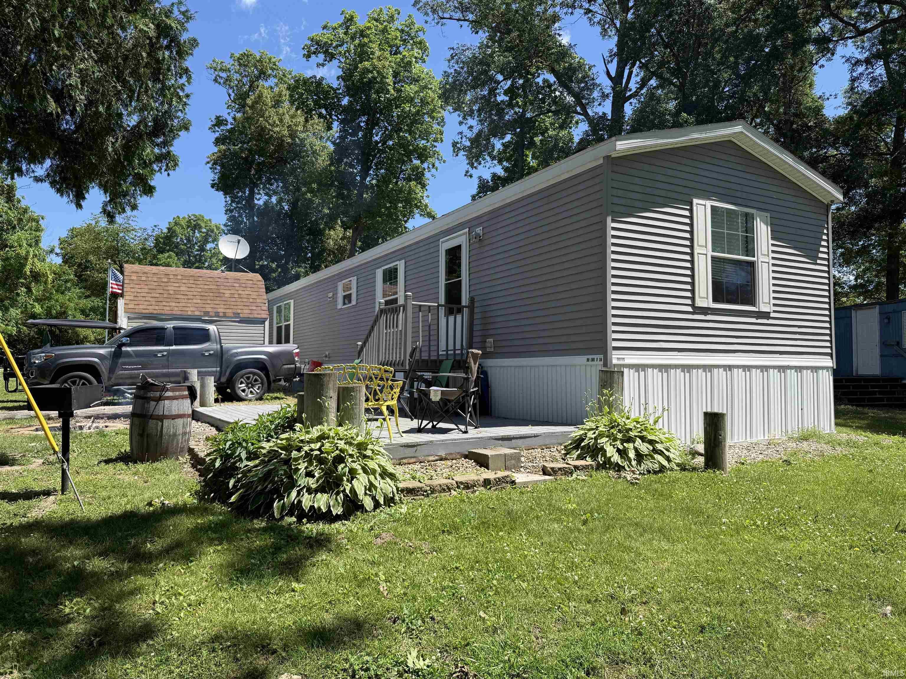 Image 0: Front house, Front Of Structure