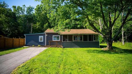 6089 South Shore