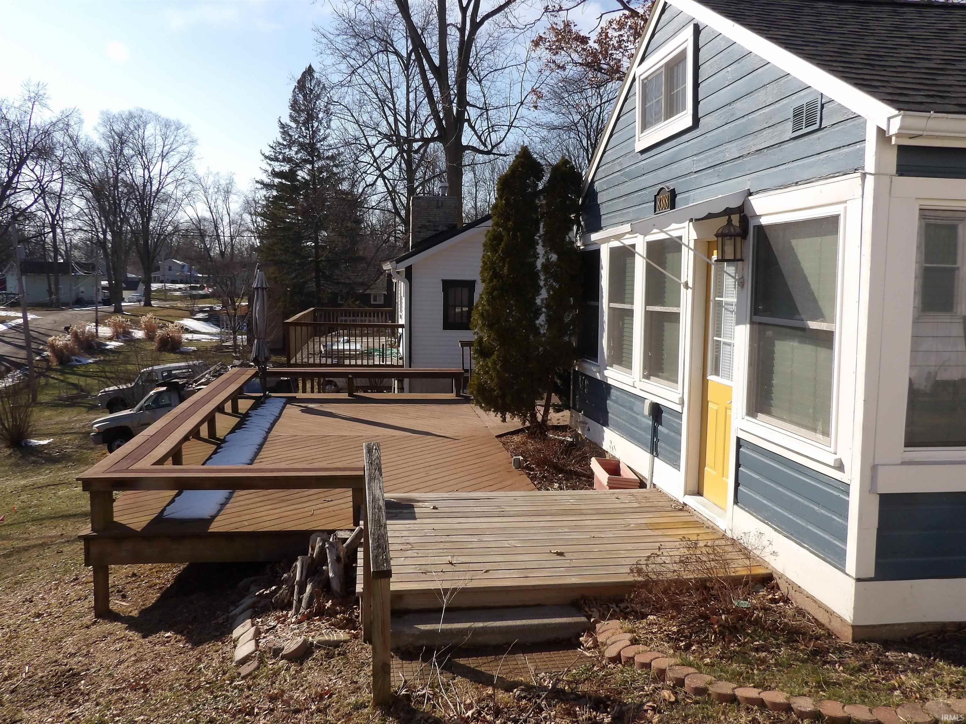 Image 1: View of wooden terrace, Deck