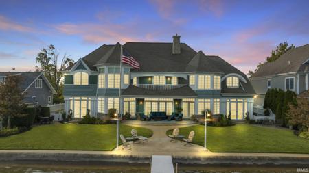 5973 E Island