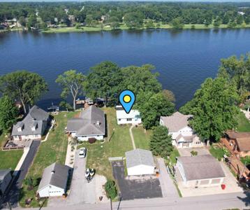 3342 N Shore Acres