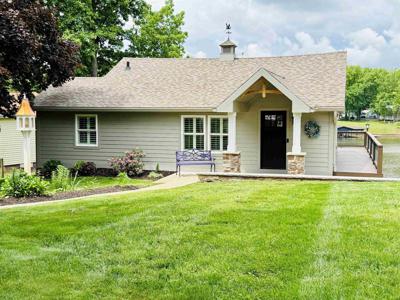5353 E Wayside