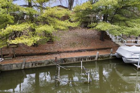 11137 N Quiet Water