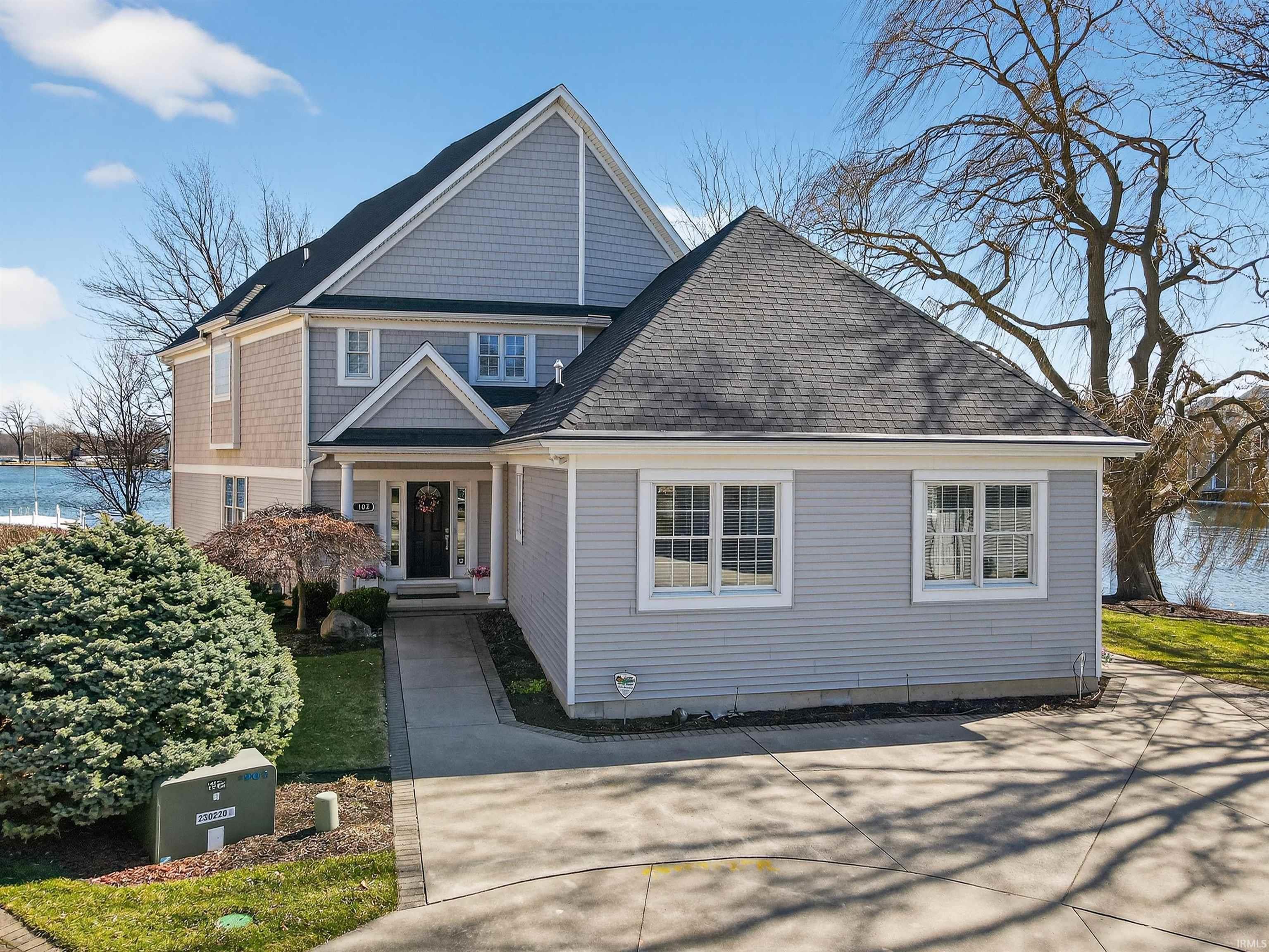 Image 3: Fully updated lake home - Syracuse Lake Syracuse IN