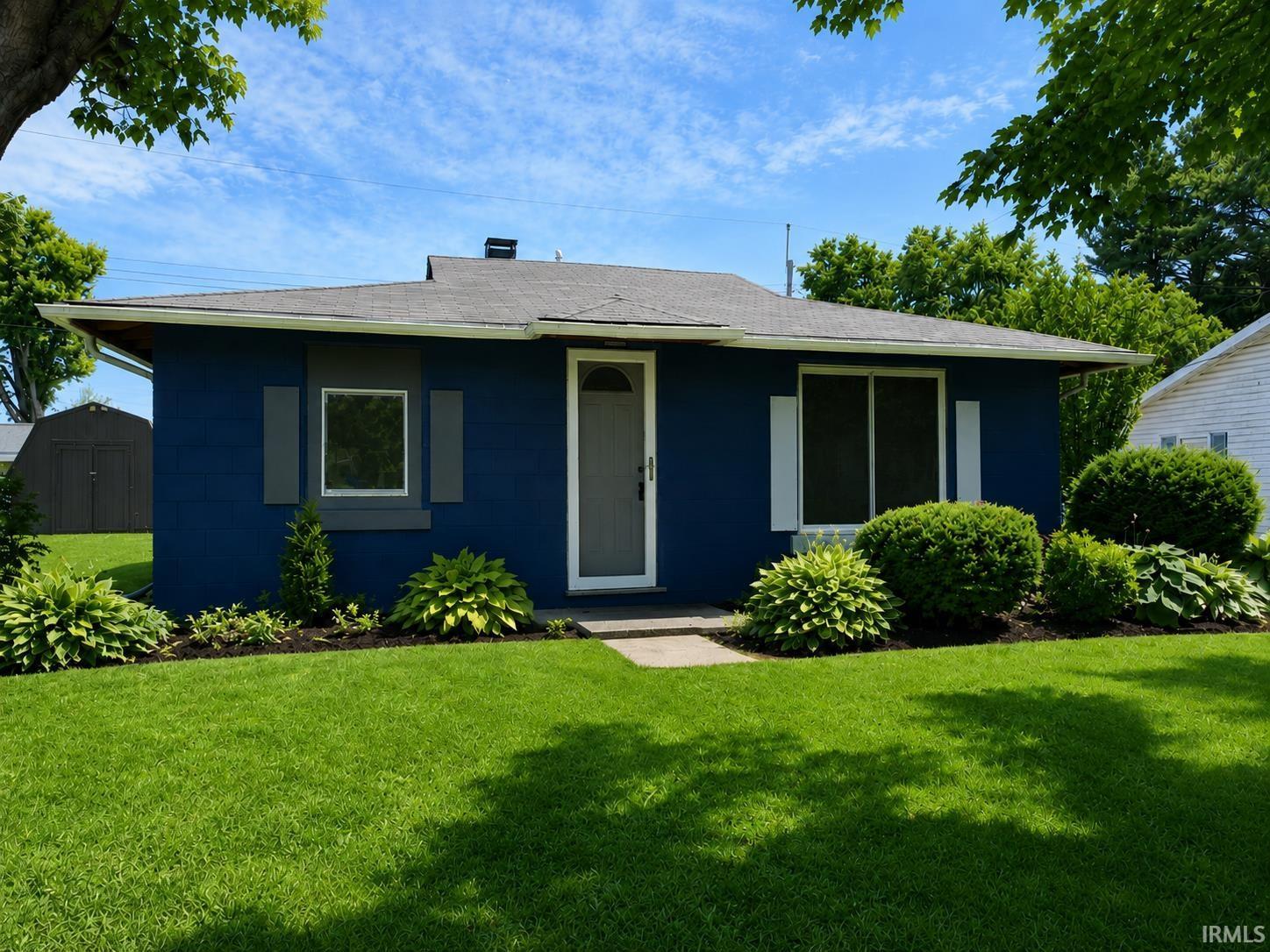 Image 0: Front house, Front Of Structure Image 0: Front house, Front Of Structure