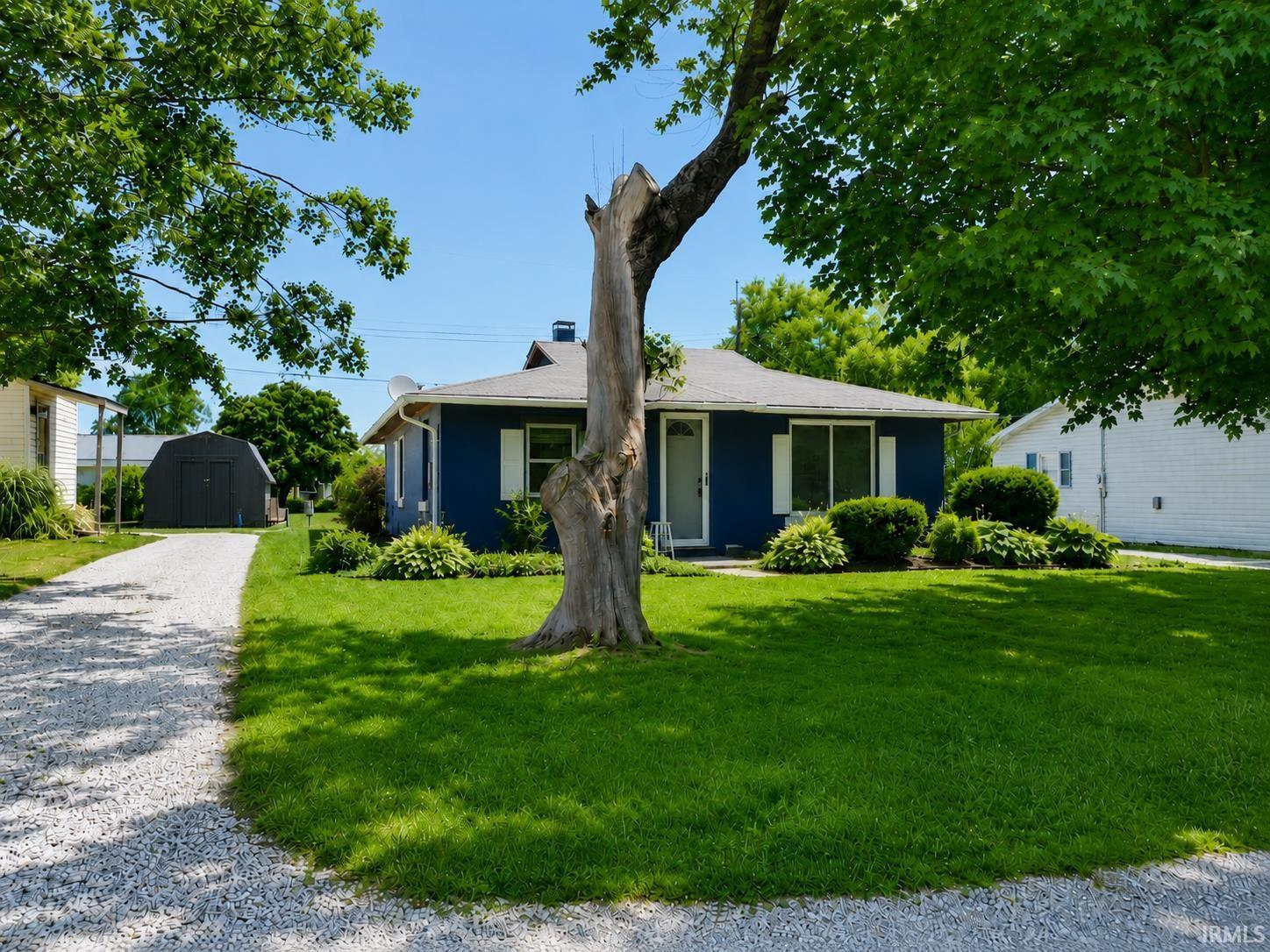 Image 2: Front house, Front Of Structure Image 2: Front house, Front Of Structure