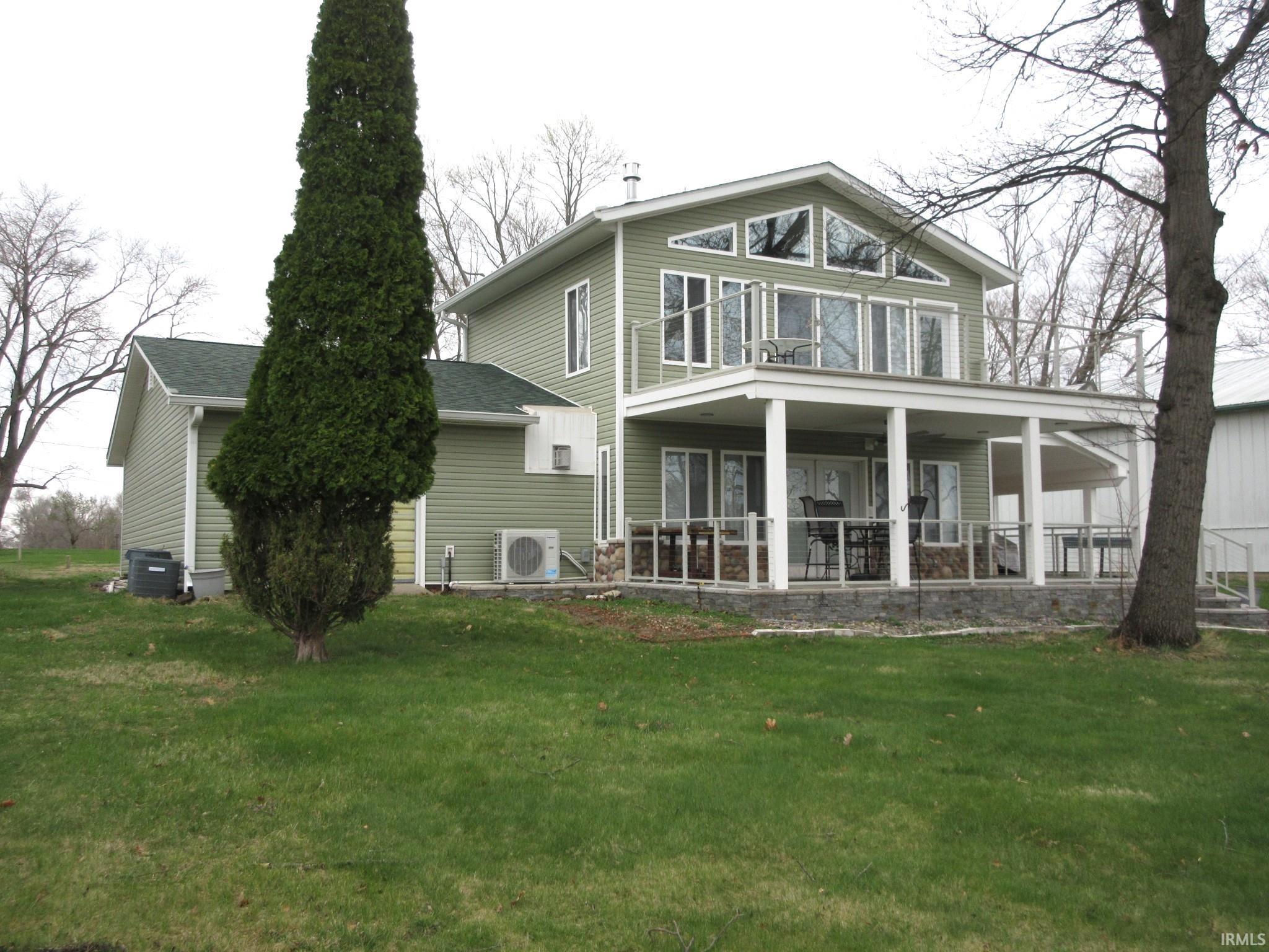 Image 0: Lake side, Primary Lake Side