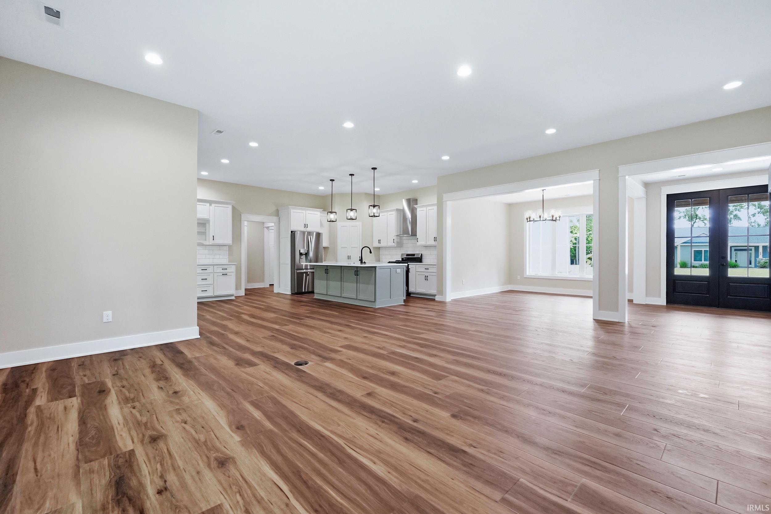 Image 3: Living room, Living Room