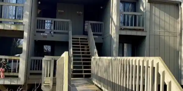 9392 S Lake Ridge