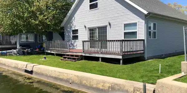 1813 Colonial
